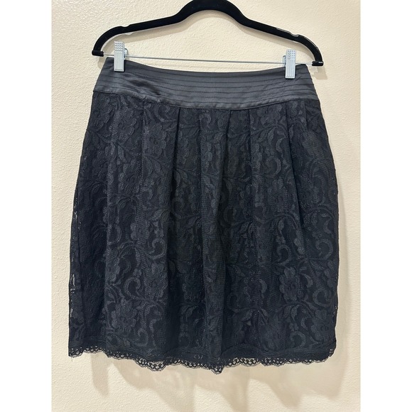 Worthington Dresses & Skirts - Worthington Black Floral Lace A-Line Skirt Satin Trim Waist Scalloped Hem Size 8